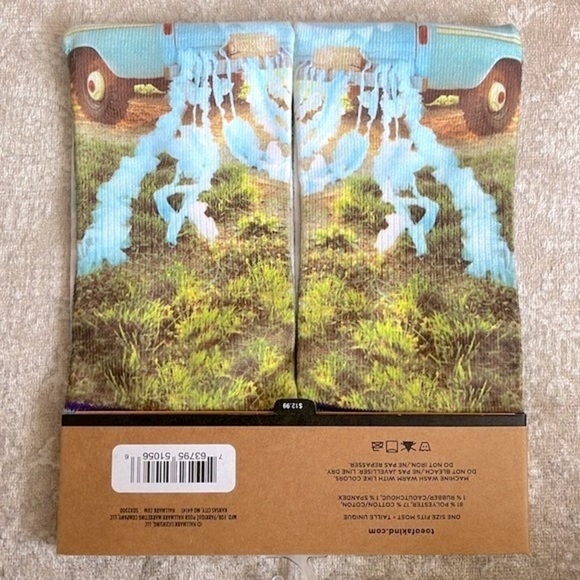 Brand New Hallmark Toe of A Kind Crew Socks Wedding Hot Air Balloon Adventure - Picture 8 of 12